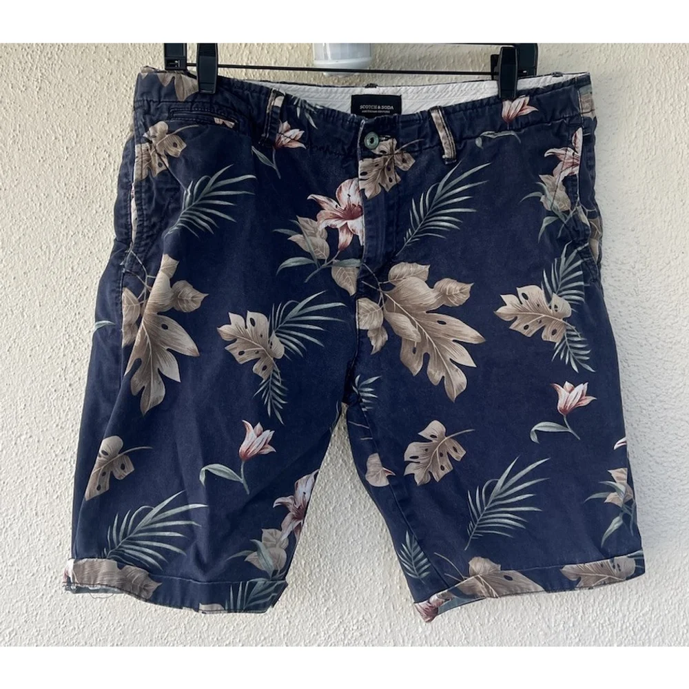 Scotch & Soda Men’s 34 Navy Blue Aloha Tropical Floral Patterned Shorts Resort